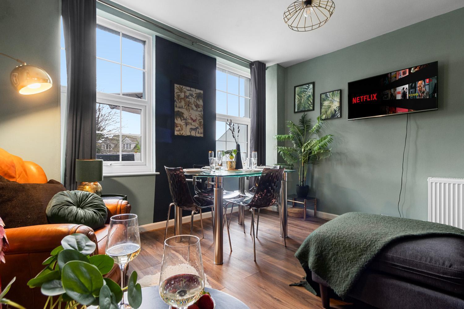 Stylish 2 Bed Apartment Near Beach, Parking, Wifi, Netflix Teignmouth Exteriör bild