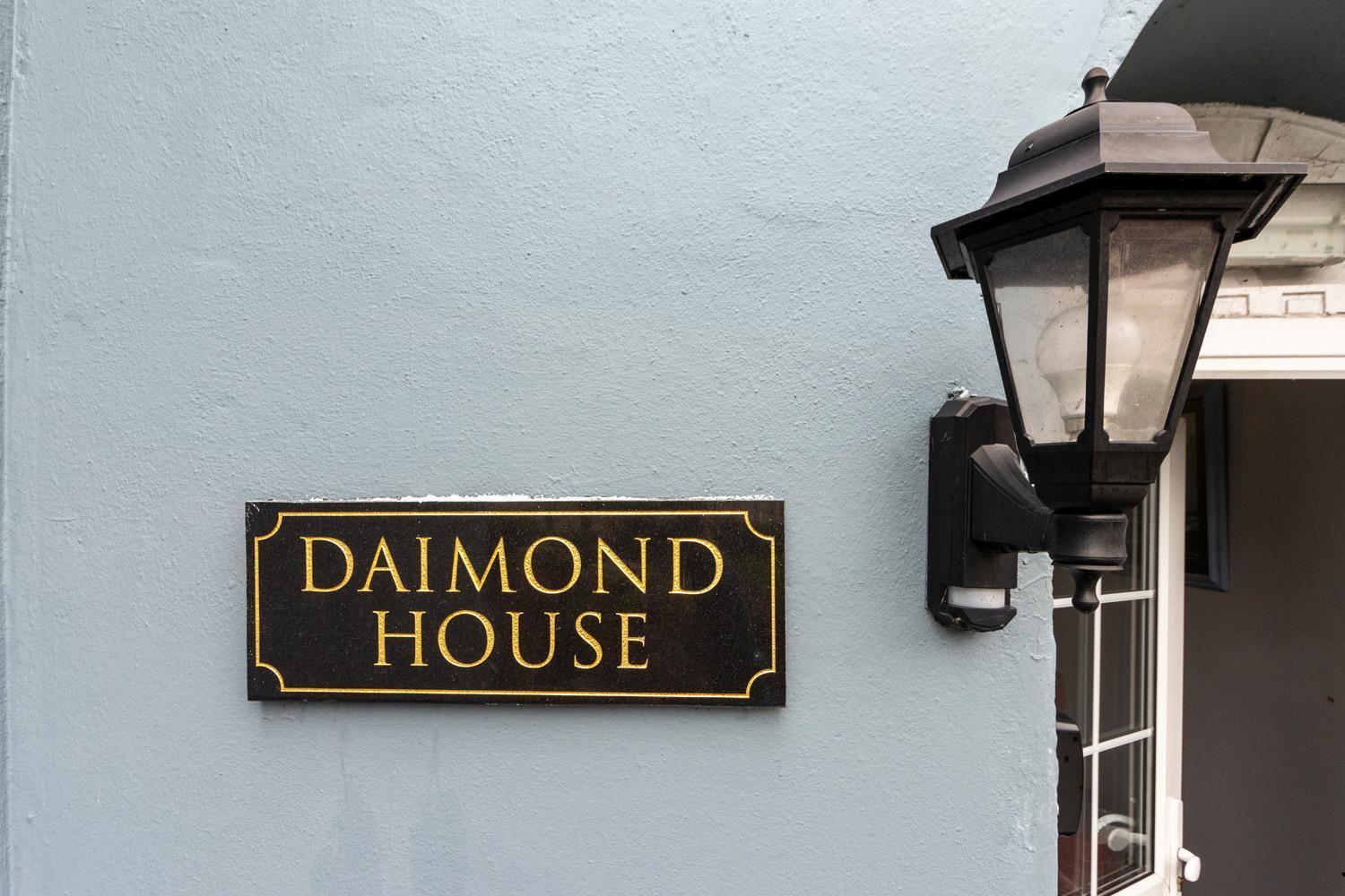 Stylish 2 Bed Apartment Near Beach, Parking, Wifi, Netflix Teignmouth Exteriör bild