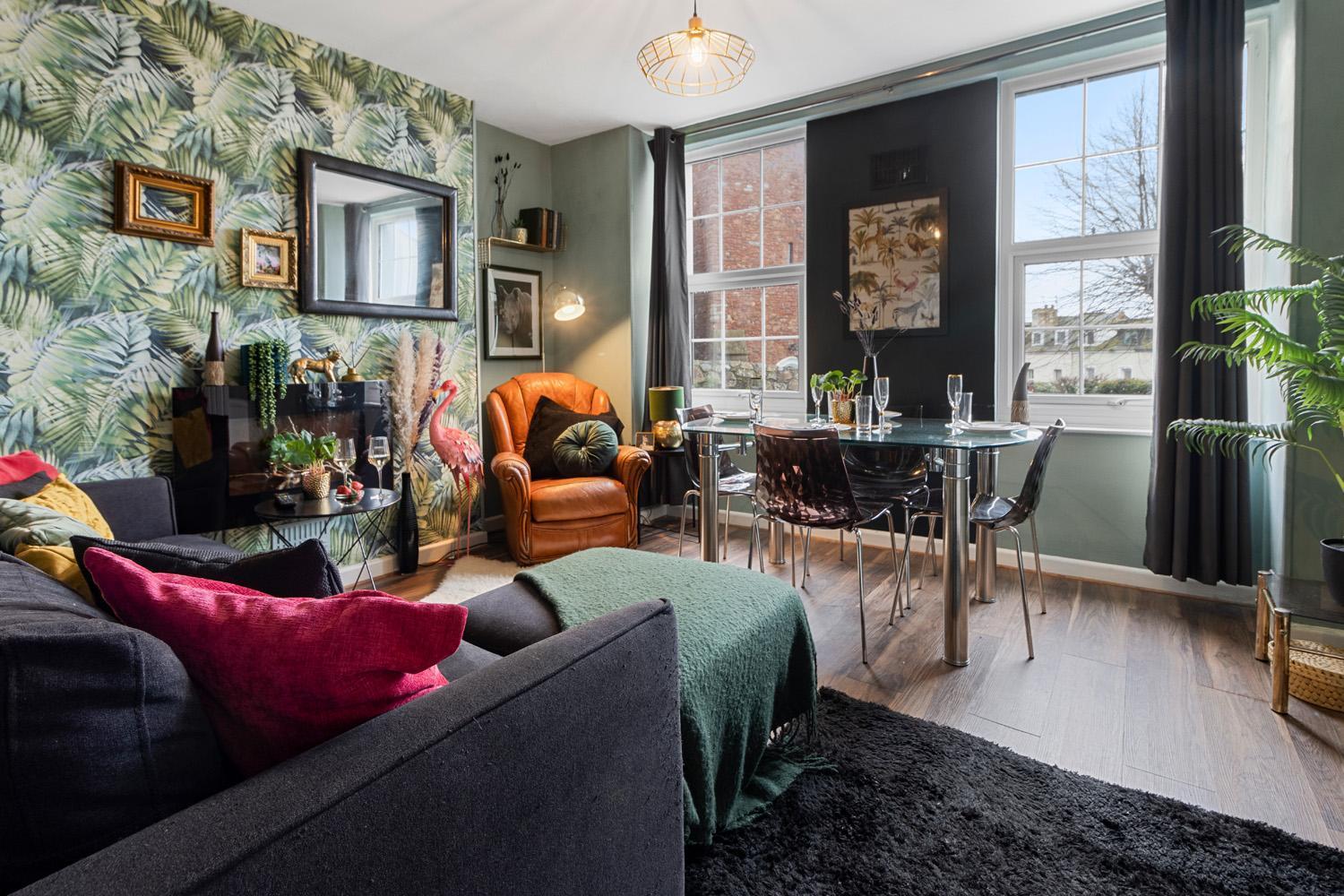 Stylish 2 Bed Apartment Near Beach, Parking, Wifi, Netflix Teignmouth Exteriör bild